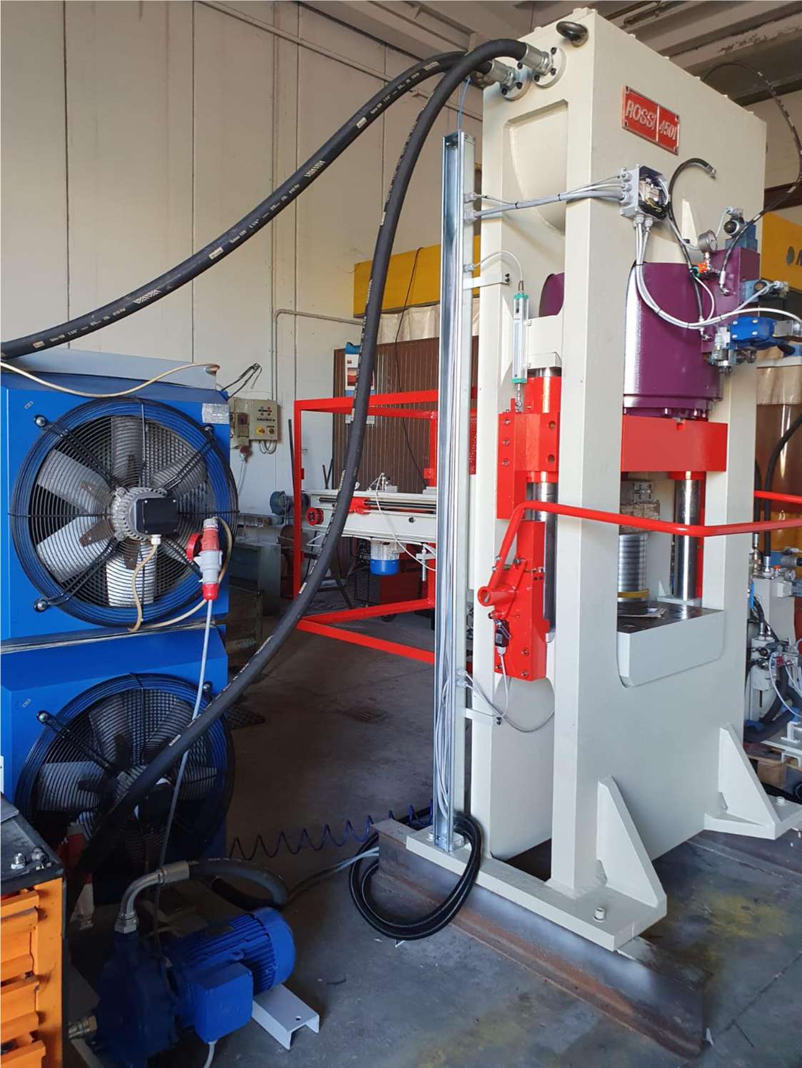 PRENSA ROSSI. 450 TM._Pagina_03_Immagine_0001